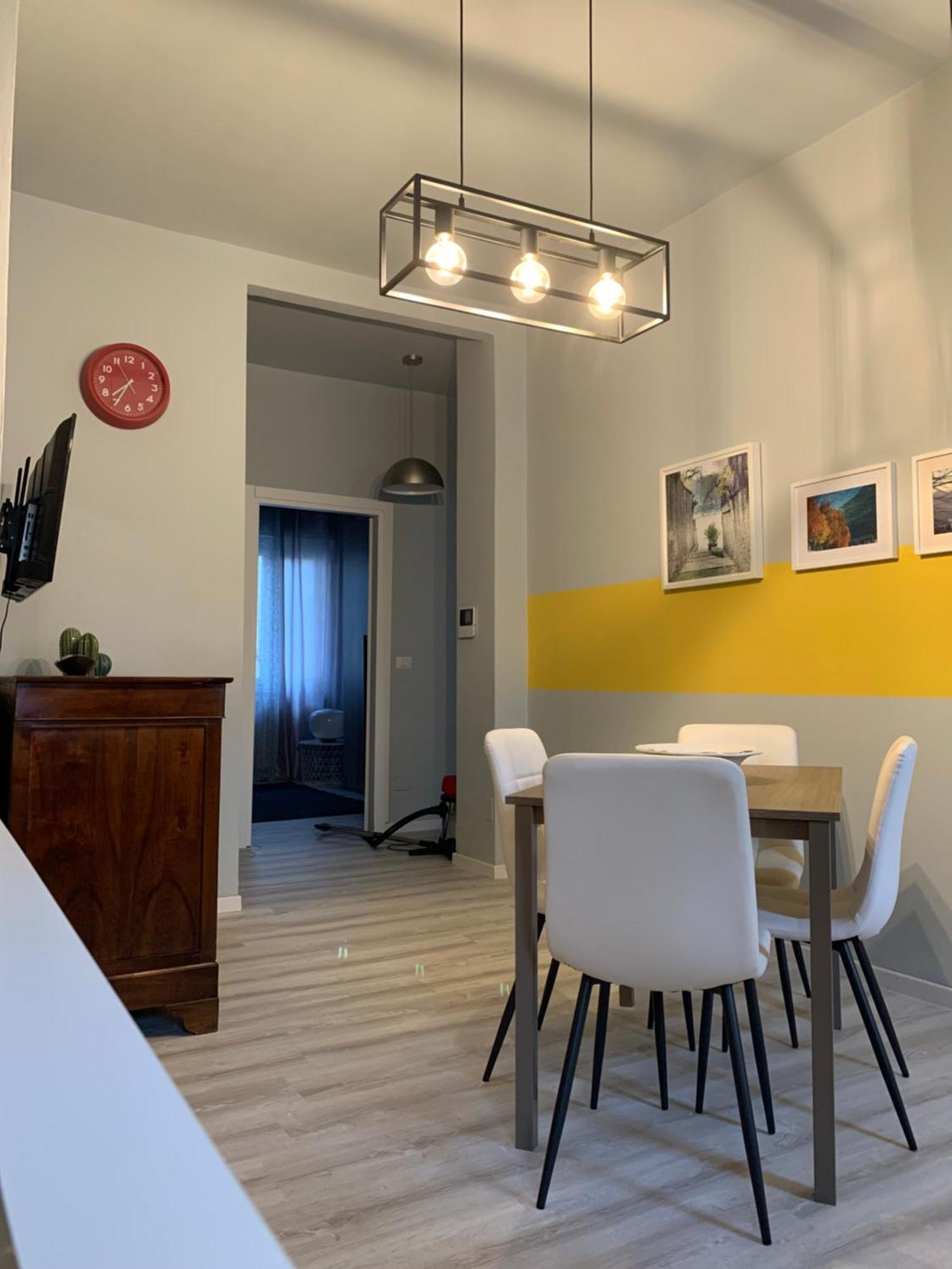 Ferienwohnung Amati Live Legnano Exterior foto